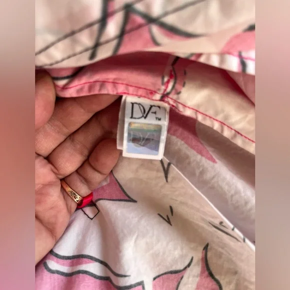 Diane Von Furstenberg Pink and white Floral Wrap Dress- beautiful! - Picture 8 of 10